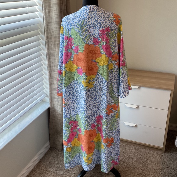 DUSTER  4 for $20 - Picture 3 of 8